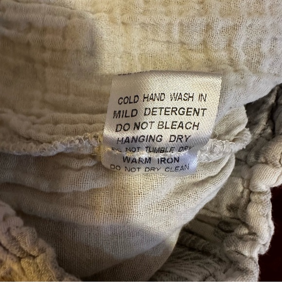 Lilyful Beachy Boho Gauzy Cotton Drawstring Pants With Pockets - Picture 6 of 11